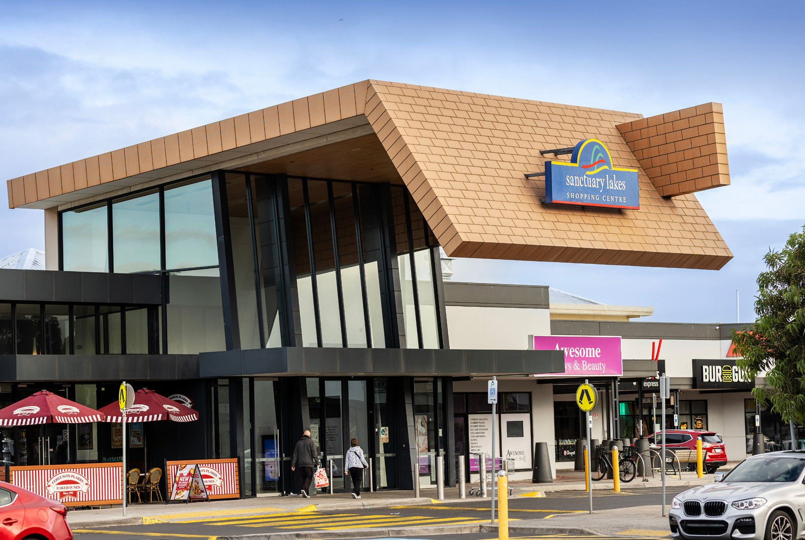 ​​Sanctuary Lakes Hotel lunch (Point Cook) 